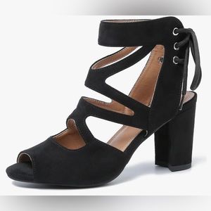 New in box women’s shoes